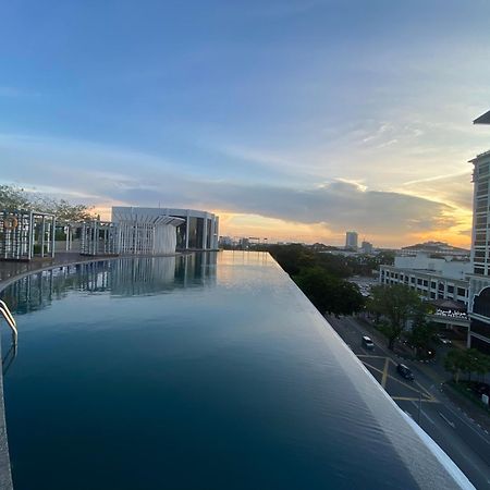 Jsadli Suite Troika Residence 哥打巴鲁 外观 照片