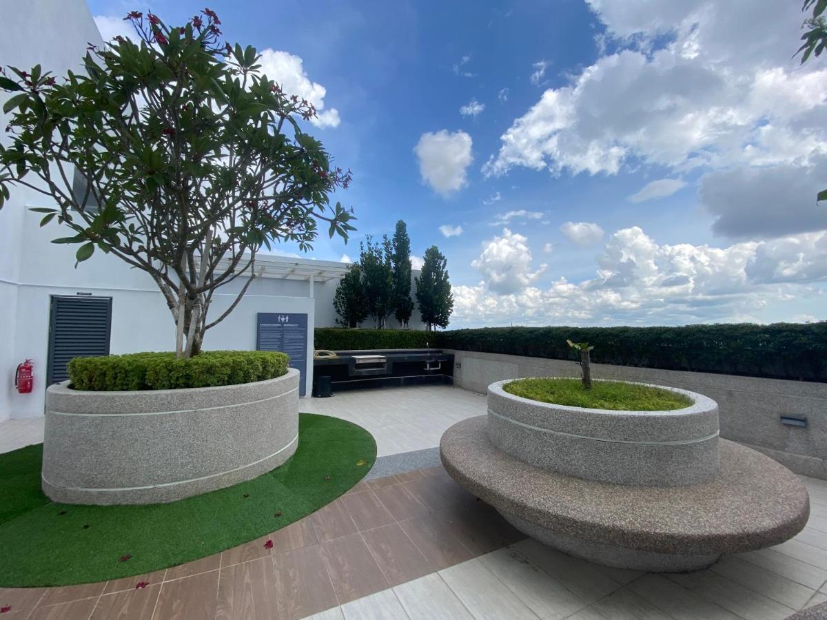Jsadli Suite Troika Residence 哥打巴鲁 外观 照片